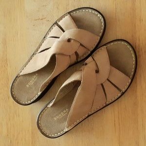 NWOB Leather Sandals Size 6.5M - K116